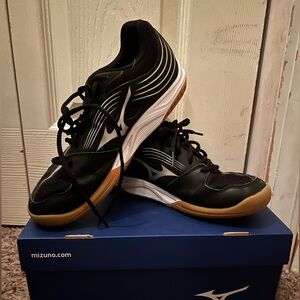 Mizuno Men's Black Athletic Shoes